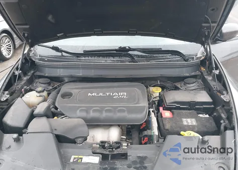 2017 Jeep Cherokee 75Th Anniversary Edition Fwd from USA, damaged, VIN 1C4PJLCB8HW572548